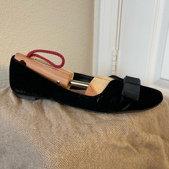 Tory Burch Black Velvet and Satin Bow Ballet Flats - Picture 5 of 13
